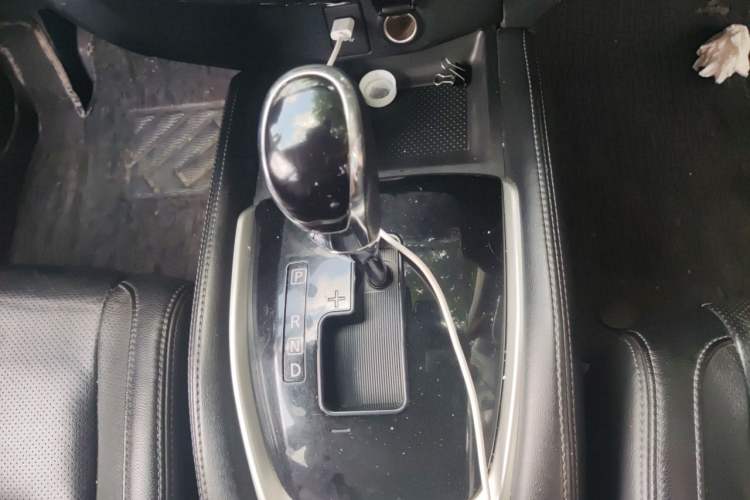 Used Nissan X-Trail 2020 2.0L XL ITS CVT 2WD SmartConnect Comfort Edition Gear Lever