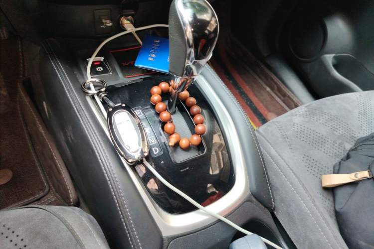 Used Nissan X-Trail 2020 2.0L XL Premium CVT 2WD SmartConnect Luxury Edition Gear Lever