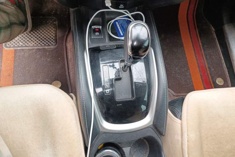 Used Nissan X-Trail 2020 2.0L XL ITS CVT 2WD SmartConnect Comfort Edition Gear Lever