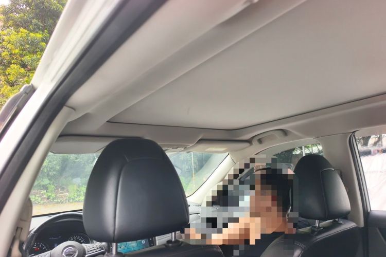 Used Nissan X-Trail 2020 2.0L XL ITS 3-Row CVT 2WD SmartConnect 7-Seater Comfort Edition Headliner
