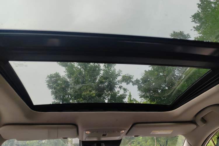 Used Nissan X-Trail 2020 2.5L XL ITS CVT 4WD Deluxe Navigation Edition Headliner