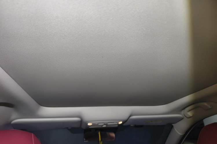 Used Nissan X-Trail 2020 2.0L XL ITS 3-Row CVT 2WD SmartConnect 7-Seater Comfort Edition Headliner