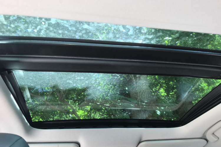 Used Nissan X-Trail 2020 2.0L XL ITS CVT 2WD SmartConnect Comfort Edition Headliner