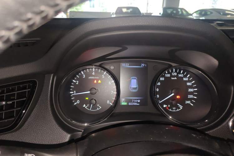 Used Nissan X-Trail 2020 2.0L XL Premium CVT 2WD SmartConnect Luxury Edition Instrument Cluster