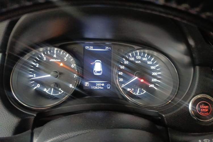 Used Nissan X-Trail 2020 2.0L XL ITS 3-Row CVT 2WD SmartConnect 7-Seater Comfort Edition Instrument Cluster