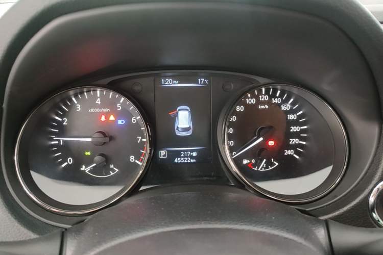 Used Nissan X-Trail 2020 2.0L XL Premium CVT 2WD SmartConnect Luxury Edition Instrument Cluster