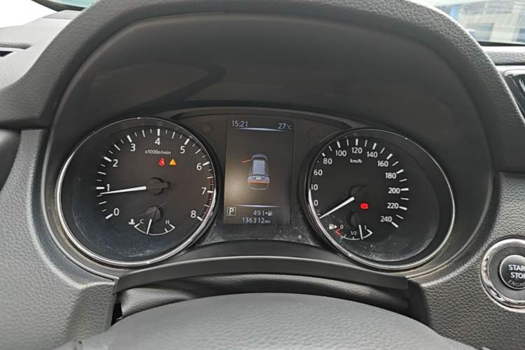 Used Nissan X-Trail 2020 2.0L XL Premium CVT 2WD SmartConnect Luxury Edition Instrument Cluster