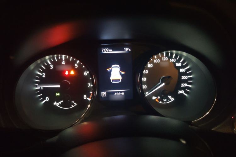 Used Nissan X-Trail 2020 2.0L XL Premium CVT 2WD SmartConnect Luxury Edition Instrument Cluster