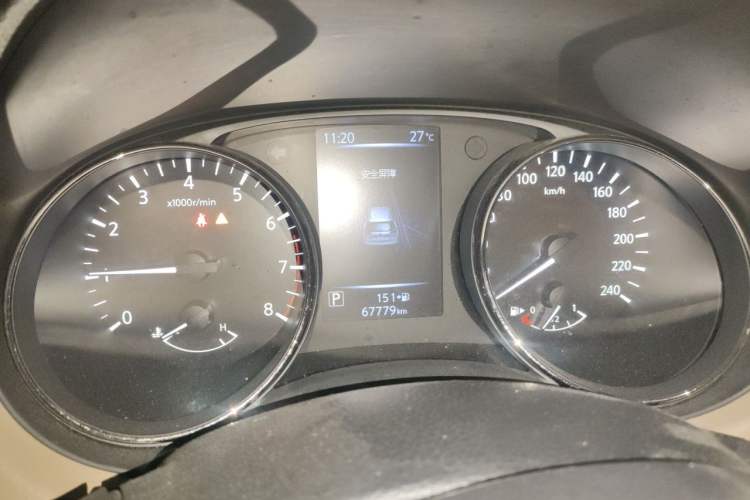 Used Nissan X-Trail 2020 2.0L XL Premium CVT 2WD SmartConnect Luxury Edition Instrument Cluster