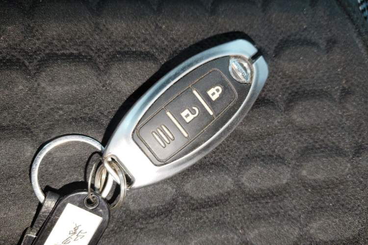 Used Nissan X-Trail 2020 2.0L XL ITS 3-Row CVT 2WD SmartConnect 7-Seater Comfort Edition Interior 1