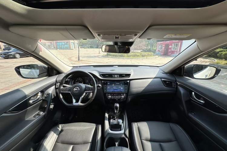 Used Nissan X-Trail 2020 2.5L XL ITS CVT 4WD Deluxe Navigation Edition Interior 1