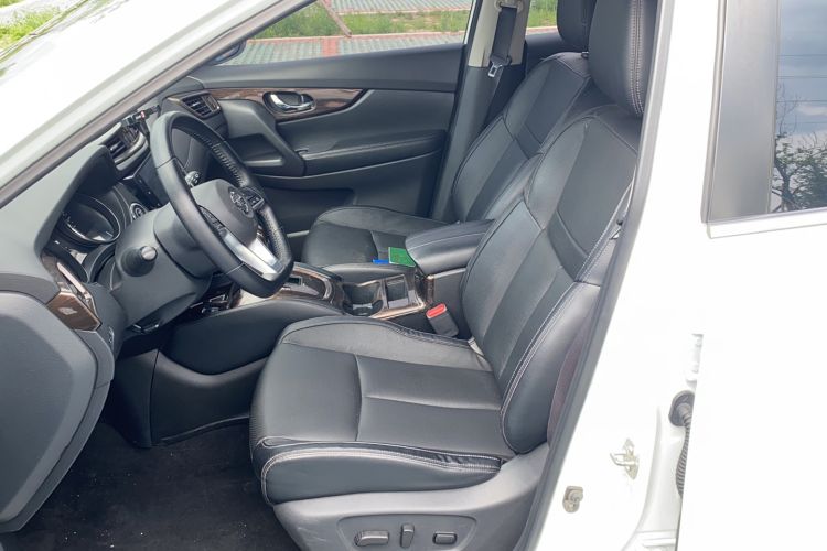 Used Nissan X-Trail 2020 2.0L XL ITS CVT 2WD SmartConnect Comfort Edition Interior 1