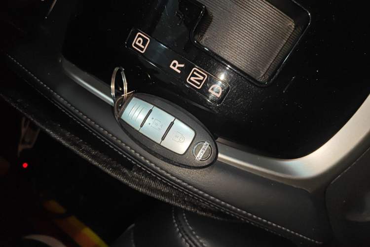 Used Nissan X-Trail 2020 2.0L XL ITS CVT 2WD SmartConnect Comfort Edition Interior 1