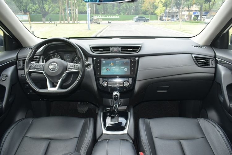 Used Nissan X-Trail 2020 2.0L XL ITS CVT 2WD SmartConnect Comfort Edition Interior 1