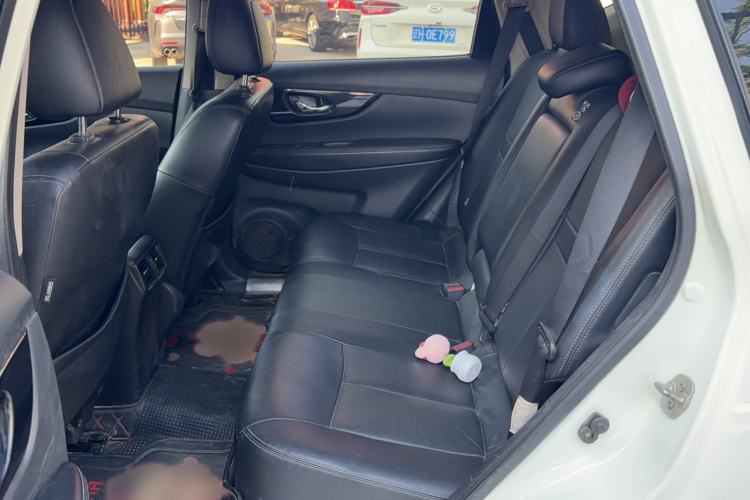 Used Nissan X-Trail 2020 2.0L XL Premium CVT 2WD SmartConnect Luxury Edition Interior 2