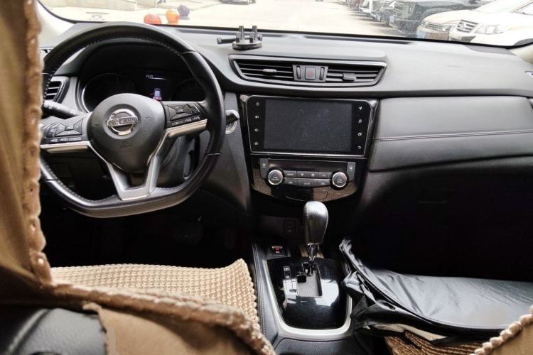Used Nissan X-Trail 2020 2.0L XL ITS CVT 2WD SmartConnect Comfort Edition Interior 2