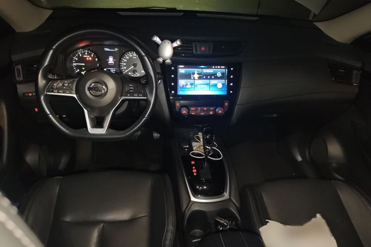 Used Nissan X-Trail 2020 2.0L XL Premium CVT 2WD SmartConnect Luxury Edition Interior 2