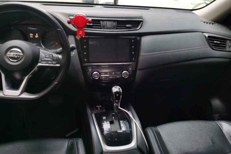 Used Nissan X-Trail 2020 2.0L XL ITS CVT 2WD SmartConnect Comfort Edition Interior 2