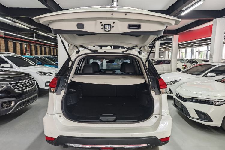 Used Nissan X-Trail 2020 2.0L XL Premium CVT 2WD SmartConnect Luxury Edition Interior 3