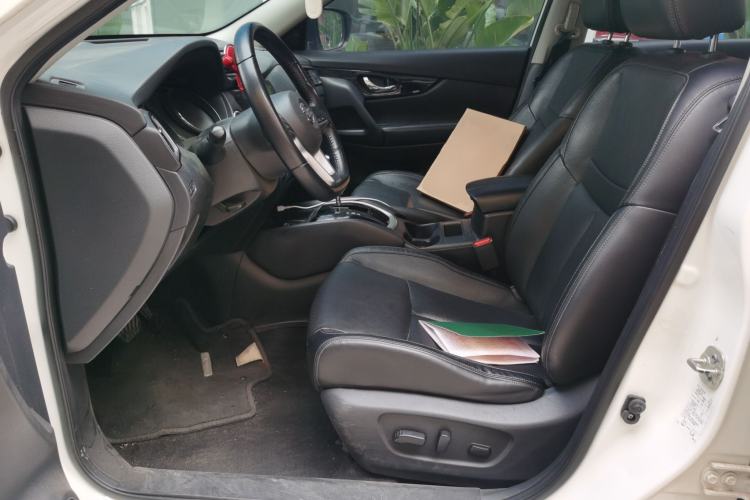 Used Nissan X-Trail 2020 2.0L XL ITS CVT 2WD SmartConnect Comfort Edition Interior 3