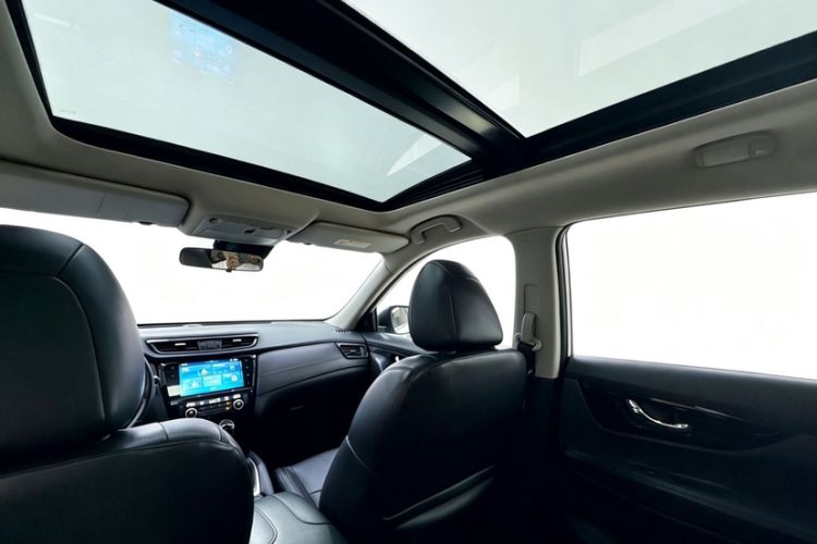 Used Nissan X-Trail 2020 2.0L XL ITS CVT 2WD SmartConnect Comfort Edition Interior 5