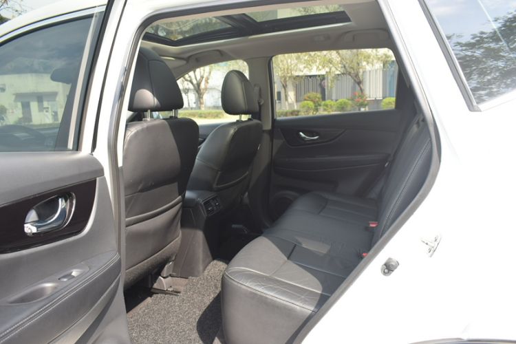 Used Nissan X-Trail 2020 2.0L XL ITS CVT 2WD SmartConnect Comfort Edition Interior 5