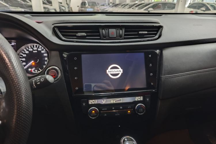 Used Nissan X-Trail 2020 2.0L XL Premium CVT 2WD SmartConnect Luxury Edition Interior 7