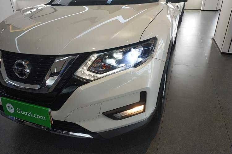 Used Nissan X-Trail 2020 2.0L XL ITS CVT 2WD SmartConnect Comfort Edition Left Front Headlight