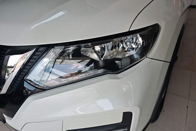 Used Nissan X-Trail 2020 2.0L XL ITS 3-Row CVT 2WD SmartConnect 7-Seater Comfort Edition Left Front Headlight