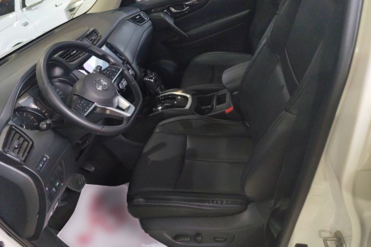 Used Nissan X-Trail 2020 2.0L XL ITS CVT 2WD SmartConnect Comfort Edition Left Front Seat