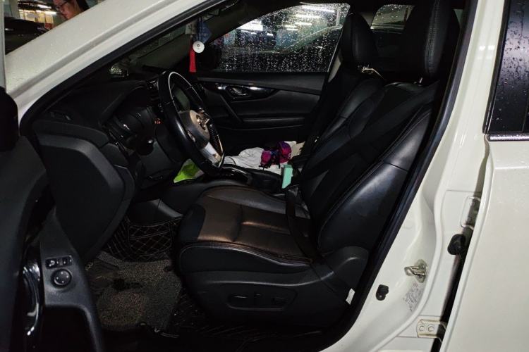 Used Nissan X-Trail 2020 2.0L XL ITS CVT 2WD SmartConnect Comfort Edition Left Front Seat