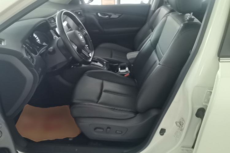 Used Nissan X-Trail 2020 2.0L XL ITS CVT 2WD SmartConnect Comfort Edition Left Front Seat