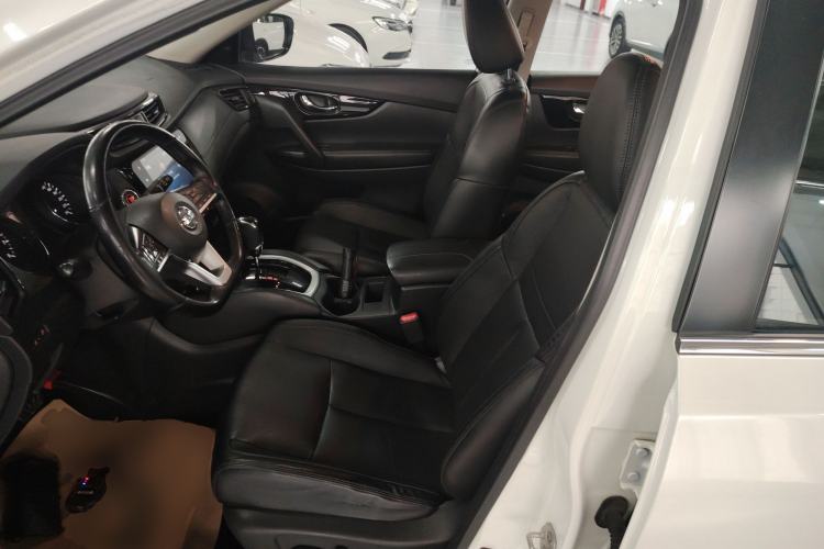 Used Nissan X-Trail 2020 2.0L XL ITS CVT 2WD SmartConnect Comfort Edition Left Front Seat