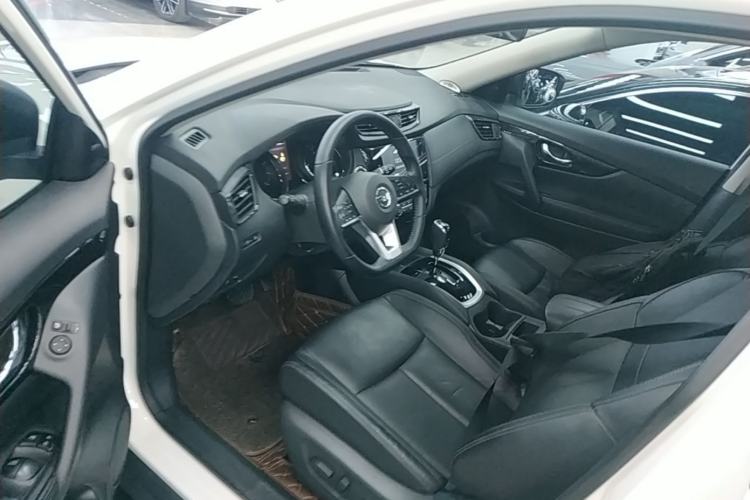 Used Nissan X-Trail 2020 2.0L XL ITS CVT 2WD SmartConnect Comfort Edition Left Front Seat