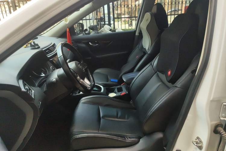 Used Nissan X-Trail 2020 2.0L XL ITS CVT 2WD SmartConnect Comfort Edition Left Front Seat