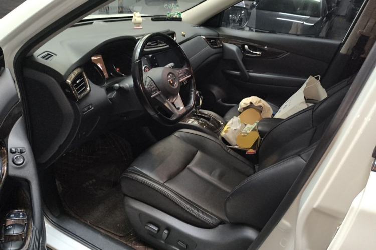 Used Nissan X-Trail 2020 2.0L XL ITS CVT 2WD SmartConnect Comfort Edition Left Front Seat