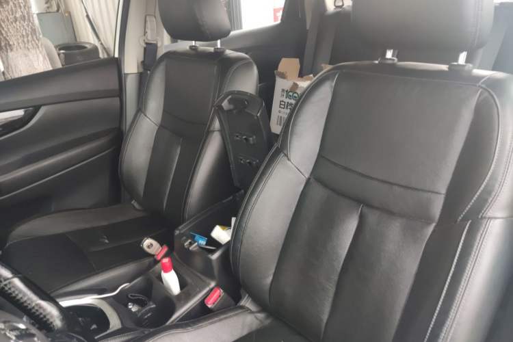 Used Nissan X-Trail 2020 2.0L XL ITS CVT 2WD SmartConnect Comfort Edition Left Front Seat