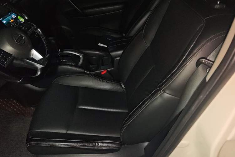 Used Nissan X-Trail 2020 2.0L XL ITS CVT 2WD SmartConnect Comfort Edition Left Front Seat