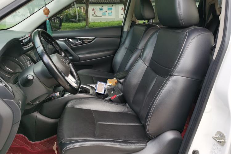 Used Nissan X-Trail 2020 2.0L XL ITS CVT 2WD SmartConnect Comfort Edition Left Front Seat