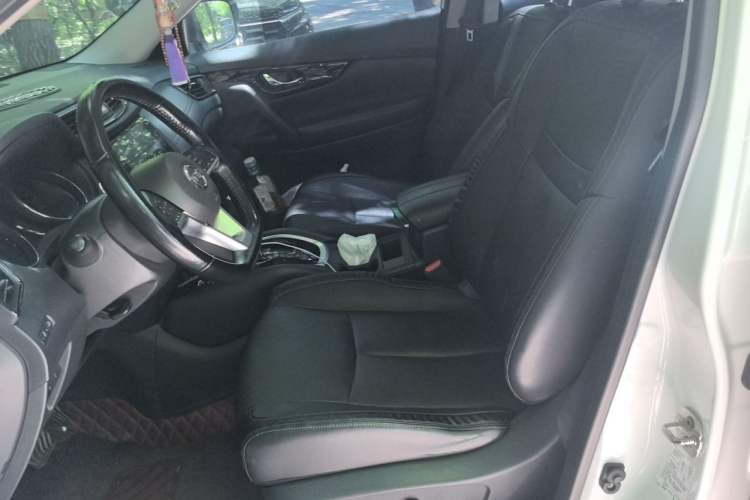 Used Nissan X-Trail 2020 2.0L XL ITS CVT 2WD SmartConnect Comfort Edition Left Front Seat