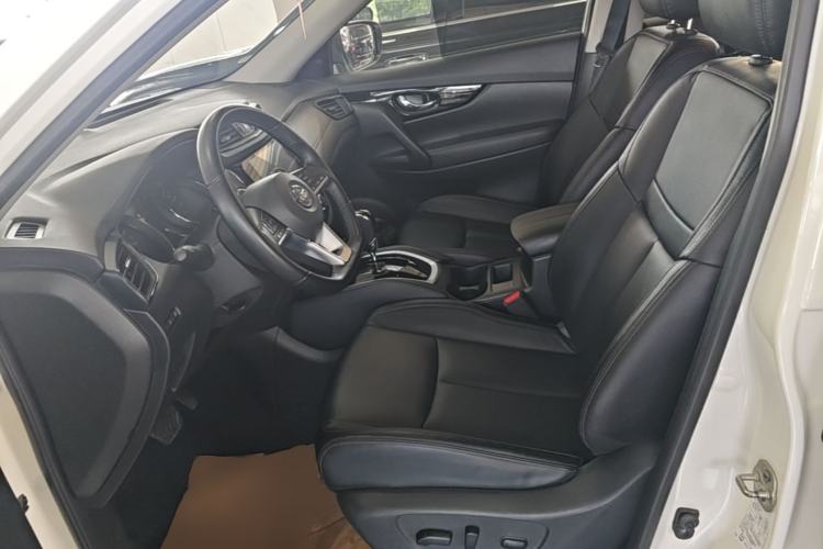 Used Nissan X-Trail 2020 2.0L XL ITS CVT 2WD SmartConnect Comfort Edition Left Front Seat
