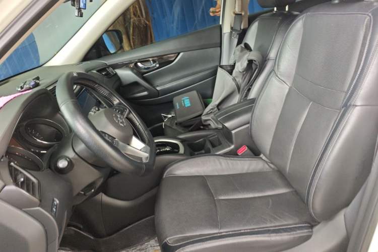 Used Nissan X-Trail 2020 2.0L XL ITS CVT 2WD SmartConnect Comfort Edition Left Front Seat