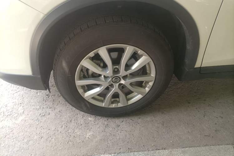 Used Nissan X-Trail 2020 2.0L XL ITS CVT 2WD SmartConnect Comfort Edition Left Front Wheel Hub