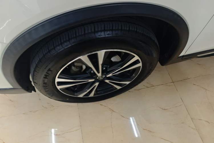 Used Nissan X-Trail 2020 2.5L XL ITS CVT 4WD Deluxe Navigation Edition Left Front Wheel Hub