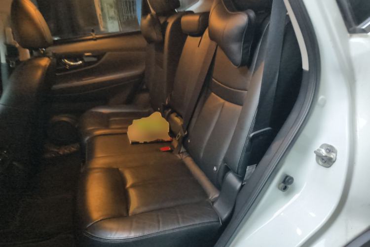 Used Nissan X-Trail 2020 2.0L XL ITS 3-Row CVT 2WD SmartConnect 7-Seater Comfort Edition Left Rear Seat