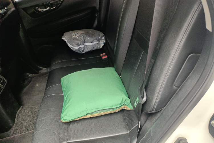 Used Nissan X-Trail 2020 2.0L XL ITS CVT 2WD SmartConnect Comfort Edition Left Rear Seat