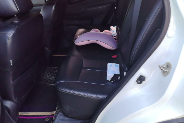 Used Nissan X-Trail 2020 2.0L XL ITS CVT 2WD SmartConnect Comfort Edition Left Rear Seat
