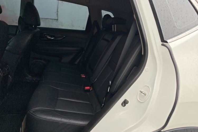 Used Nissan X-Trail 2020 2.0L XL ITS CVT 2WD SmartConnect Comfort Edition Left Rear Seat