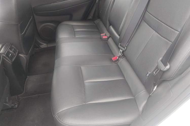 Used Nissan X-Trail 2020 2.0L XL ITS CVT 2WD SmartConnect Comfort Edition Left Rear Seat