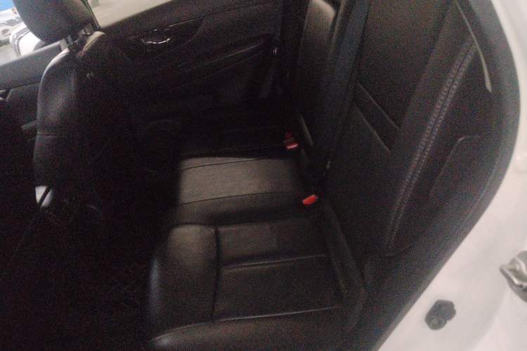 Used Nissan X-Trail 2020 2.0L XL ITS CVT 2WD SmartConnect Comfort Edition Left Rear Seat